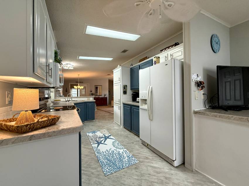 261 Gardenia Lane a Parrish, FL Mobile or Manufactured Home for Sale